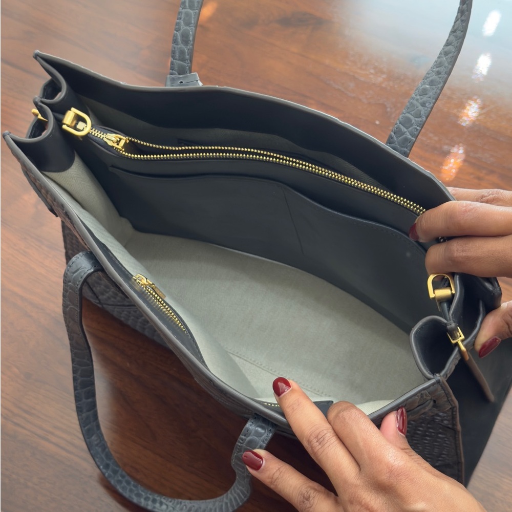 Tory Burch Gray Quilted Tote Bag with Gold Accents - Picture 4 of 7